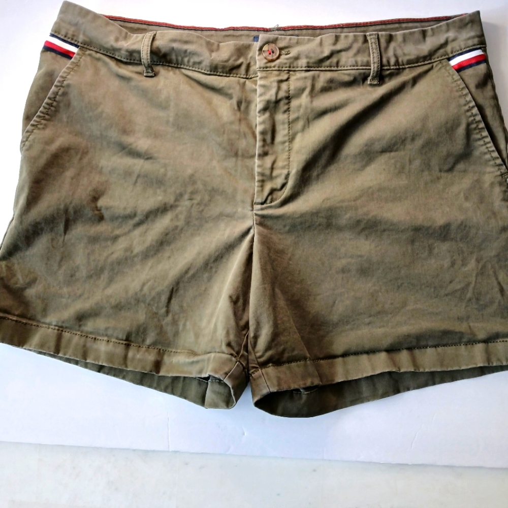 WOMEN'S TOMMY HILFIGER CHINO Shorts | Size 14 | Brown